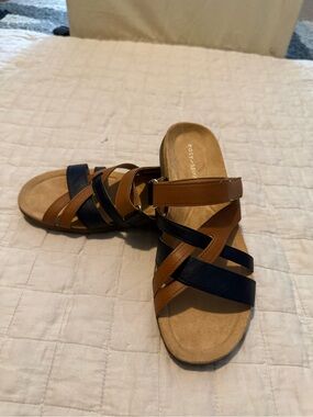 Easy Spirit Women's Brown & Black Crisscross Slide Sandals